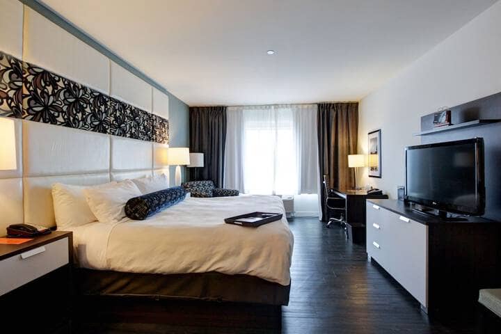 Room 16 of 85