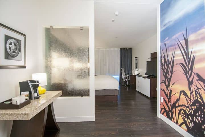 Room 21 of 85